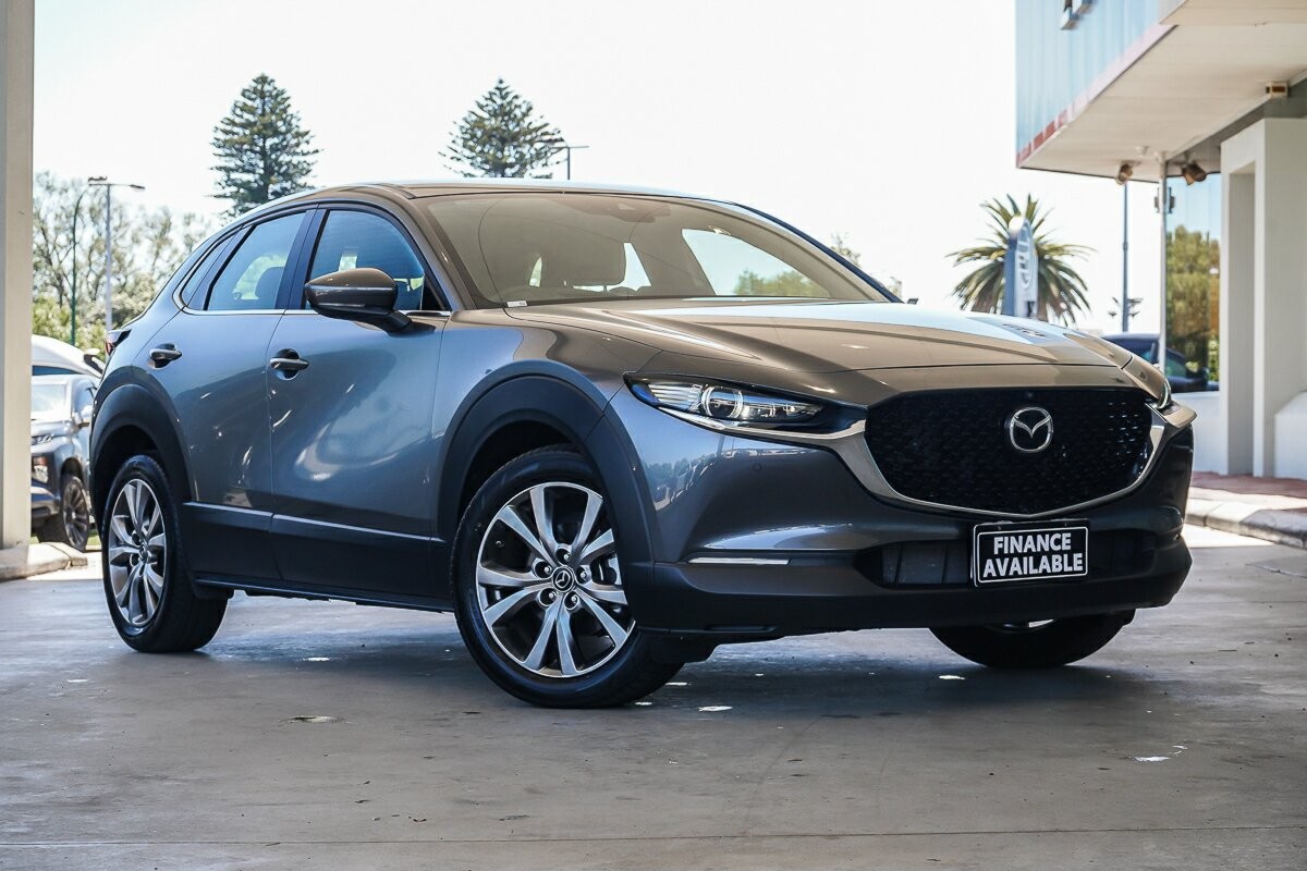 Mazda Cx-30 image 1