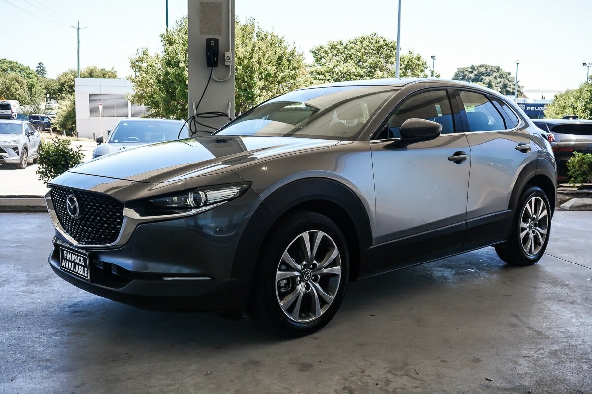 Mazda Cx-30 image 4