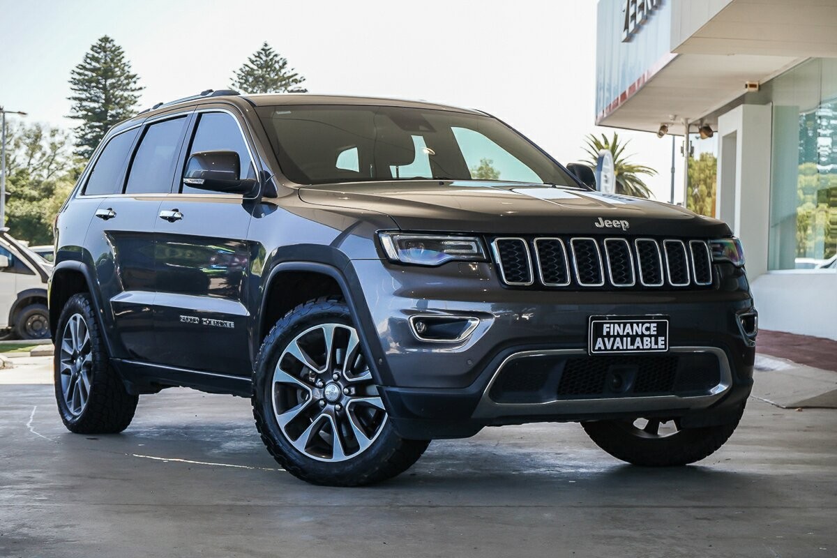 Jeep Grand Cherokee image 1