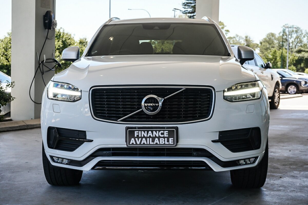 Volvo Xc90 image 3