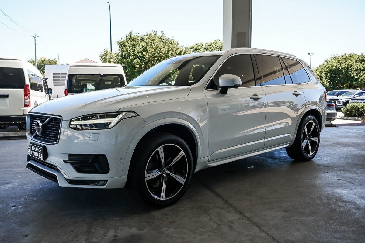 Volvo Xc90 image 4
