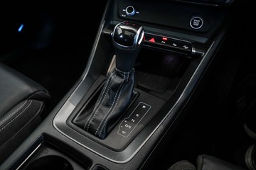 https://vehicle-cdn.autoleague.cloud/31373_U309529_24.jpg