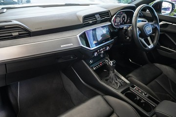 https://vehicle-cdn.autoleague.cloud/31373_U309529_25.jpg