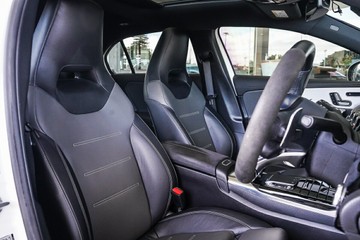 https://vehicle-cdn.autoleague.cloud/31373_U309538_16.jpg
