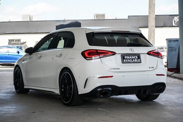 https://vehicle-cdn.autoleague.cloud/31373_U309538_6.jpg