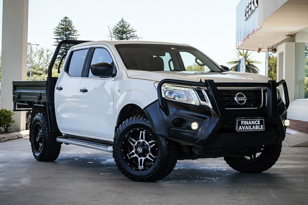 Nissan Navara image 1