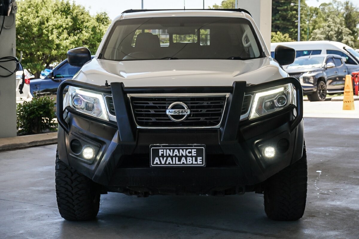 Nissan Navara image 3