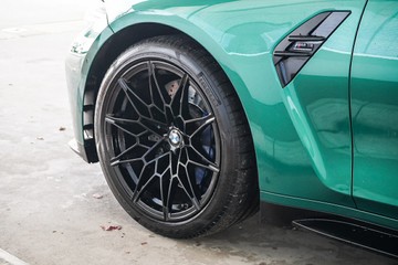 https://vehicle-cdn.autoleague.cloud/31373_U309563_5.jpg