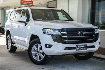 https://vehicle-cdn.autoleague.cloud/31373_U309613_1.jpg