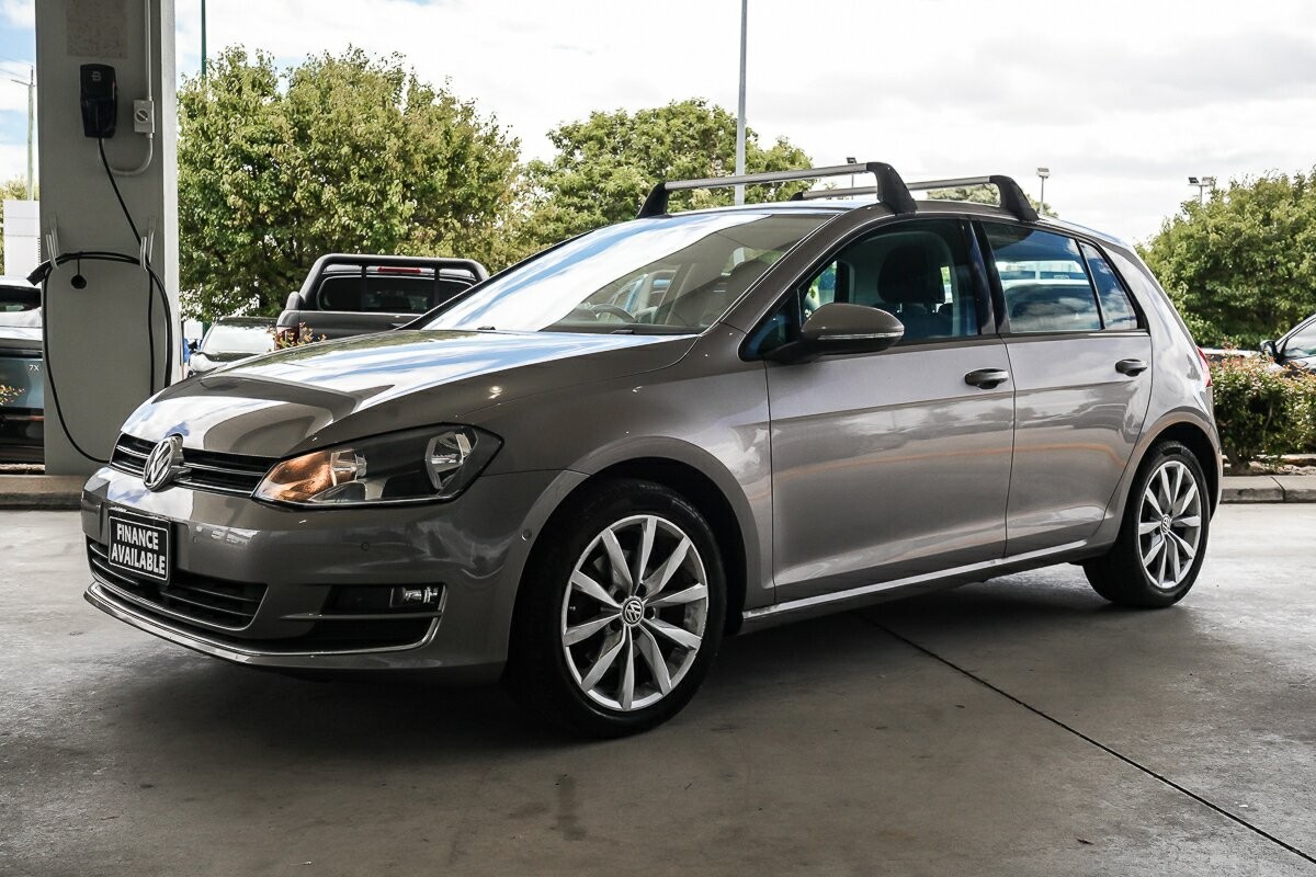 Volkswagen Golf image 4