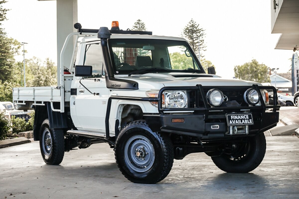Toyota Landcruiser image 1