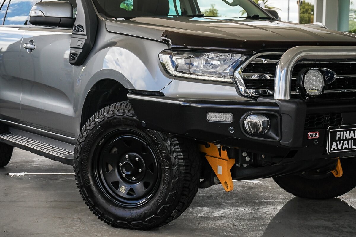 Ford Everest image 2
