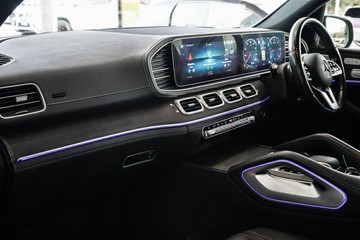https://vehicle-cdn.autoleague.cloud/31373_U309639_26.jpg