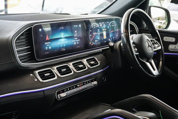 https://vehicle-cdn.autoleague.cloud/31373_U309639_27.jpg