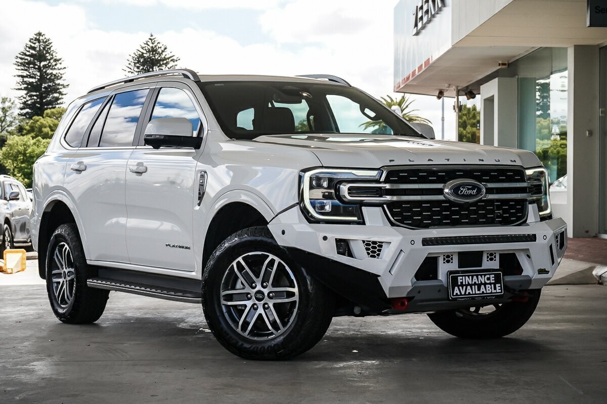 Ford Everest image 1