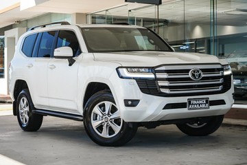 https://vehicle-cdn.autoleague.cloud/31373_U309652_1.jpg