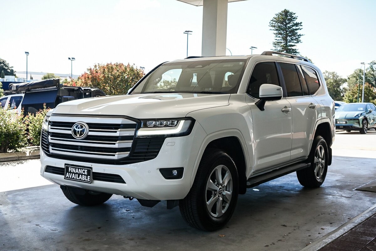 Toyota Landcruiser image 4