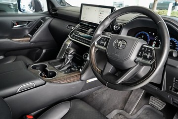 https://vehicle-cdn.autoleague.cloud/31373_U309657_19.jpg