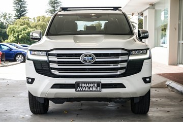 https://vehicle-cdn.autoleague.cloud/31373_U309657_3.jpg