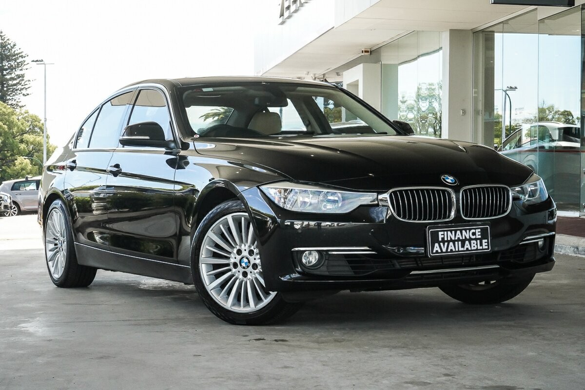 BMW 3 Series image 1