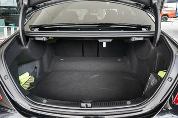 https://vehicle-cdn.autoleague.cloud/31373_U309678_8.jpg
