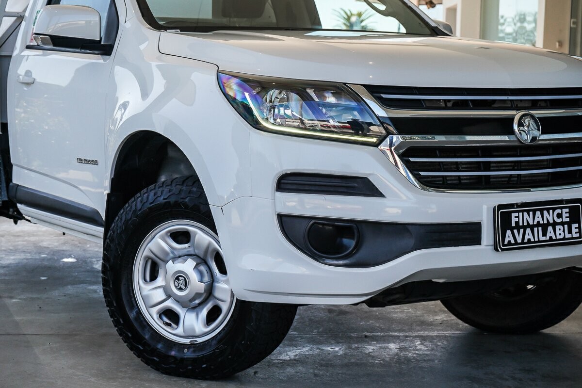 Holden Colorado image 2