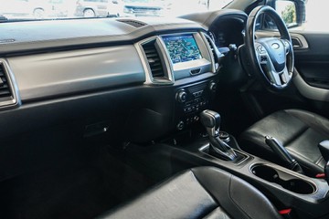 https://vehicle-cdn.autoleague.cloud/31373_U309692_28.jpg