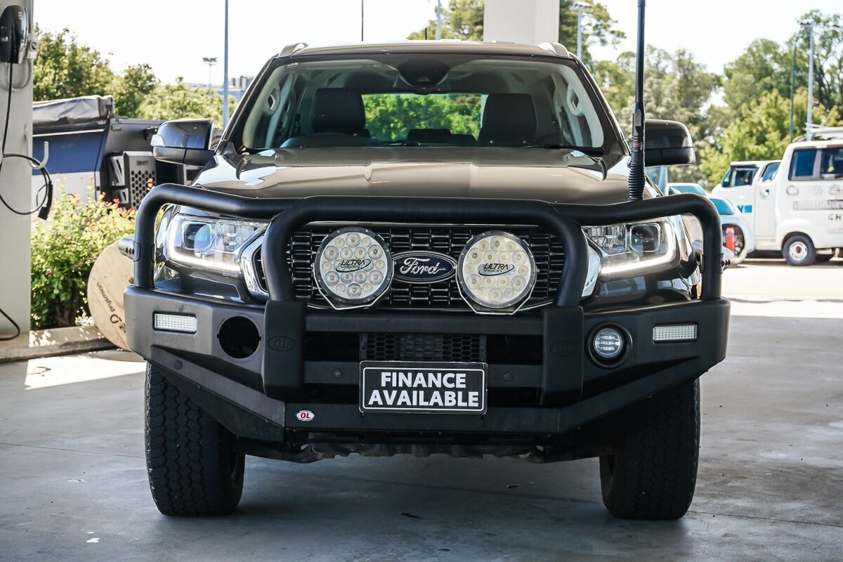 Ford Everest image 3