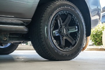 https://vehicle-cdn.autoleague.cloud/31373_U309692_5.jpg