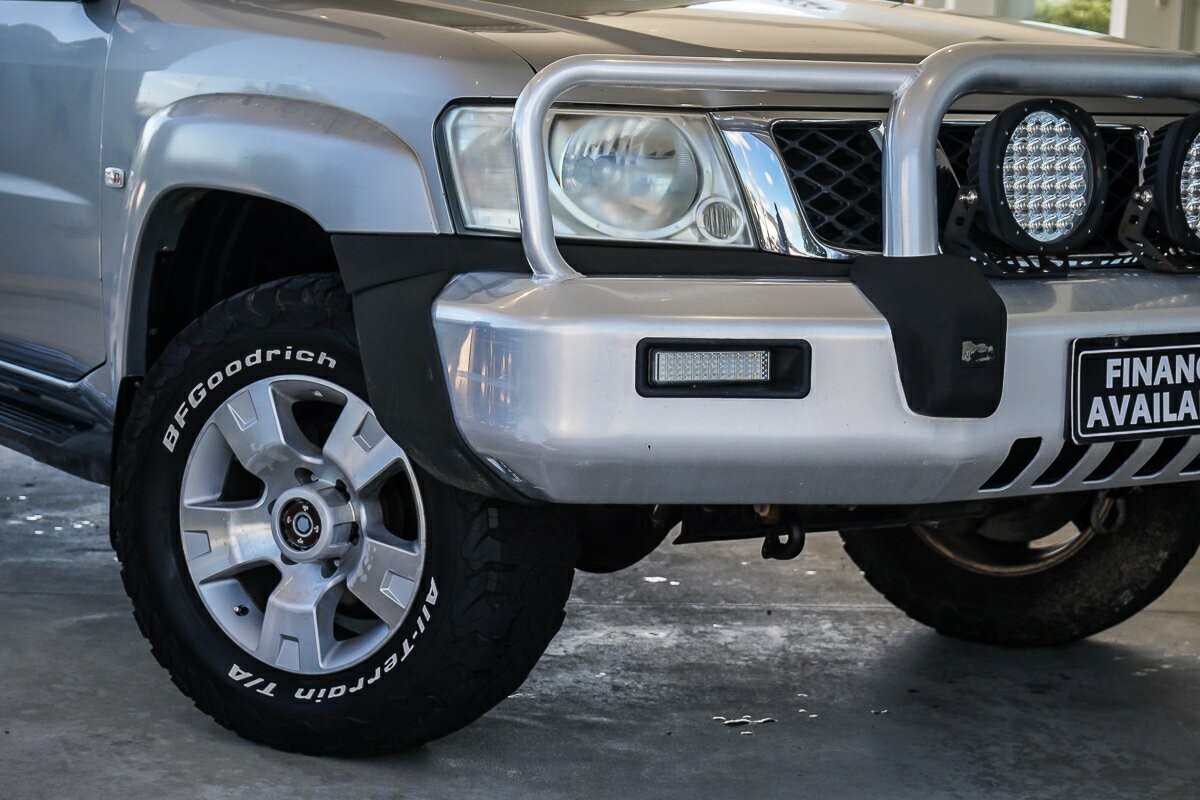 Nissan Patrol image 2