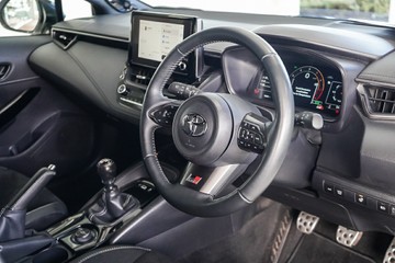 https://vehicle-cdn.autoleague.cloud/31373_U309702_11.jpg