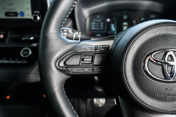 https://vehicle-cdn.autoleague.cloud/31373_U309702_13.jpg