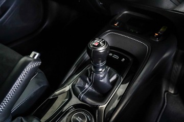 https://vehicle-cdn.autoleague.cloud/31373_U309702_18.jpg
