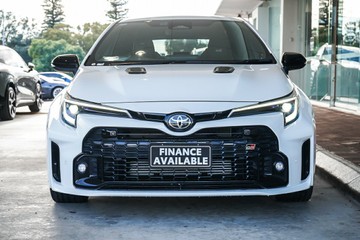 https://vehicle-cdn.autoleague.cloud/31373_U309702_3.jpg