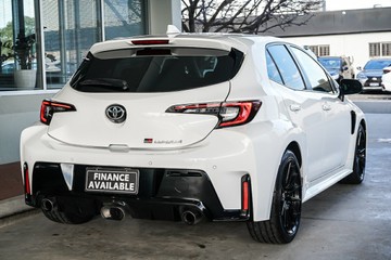 https://vehicle-cdn.autoleague.cloud/31373_U309702_8.jpg