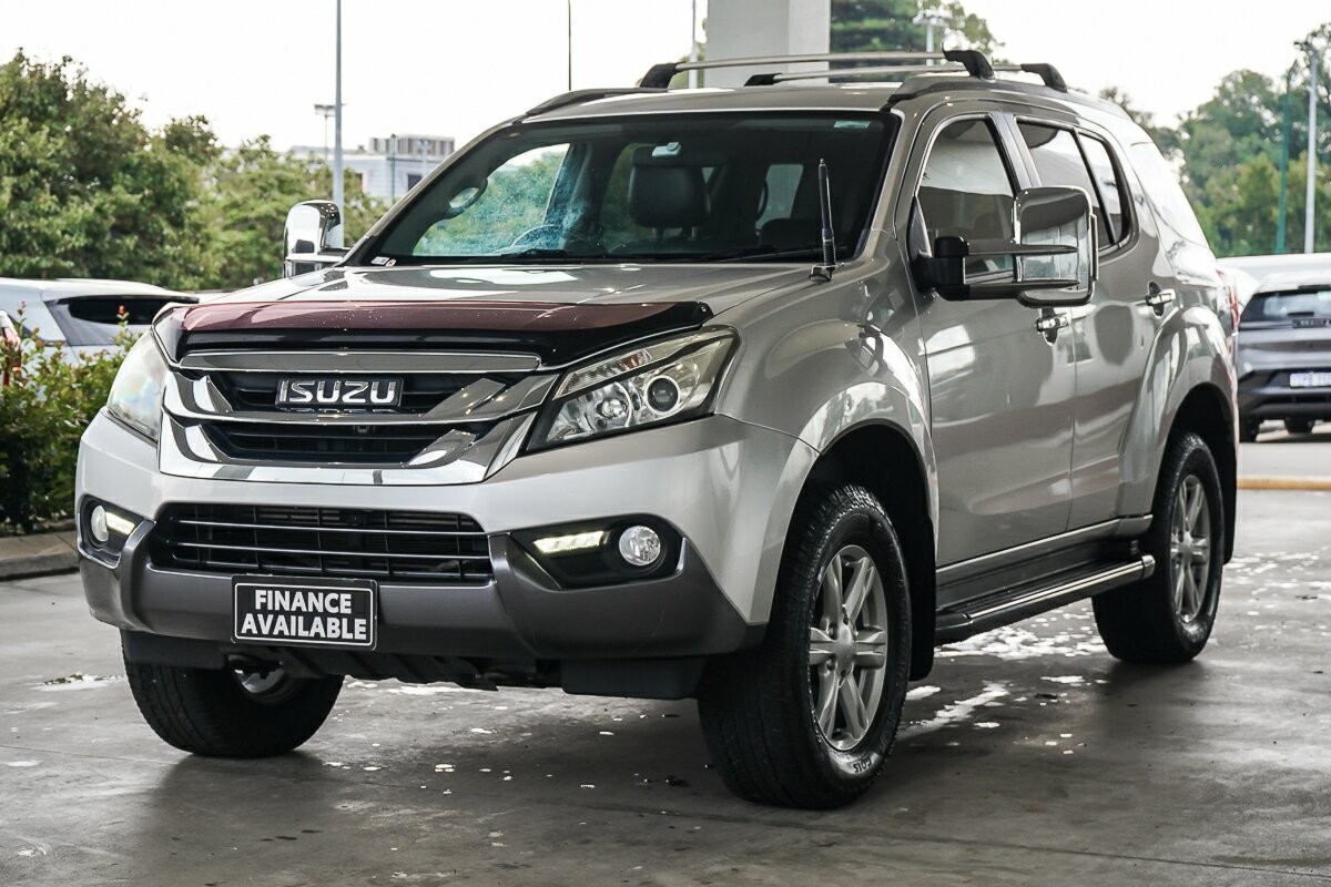 Isuzu Mu-x image 4