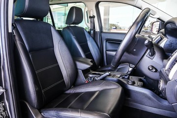 https://vehicle-cdn.autoleague.cloud/31373_U309708_17.jpg