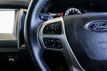 https://vehicle-cdn.autoleague.cloud/31373_U309708_19.jpg