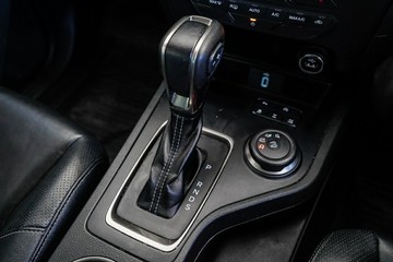 https://vehicle-cdn.autoleague.cloud/31373_U309708_25.jpg