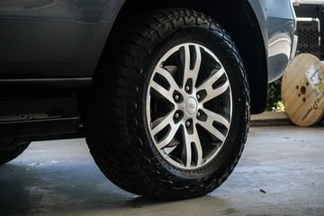 https://vehicle-cdn.autoleague.cloud/31373_U309708_5.jpg