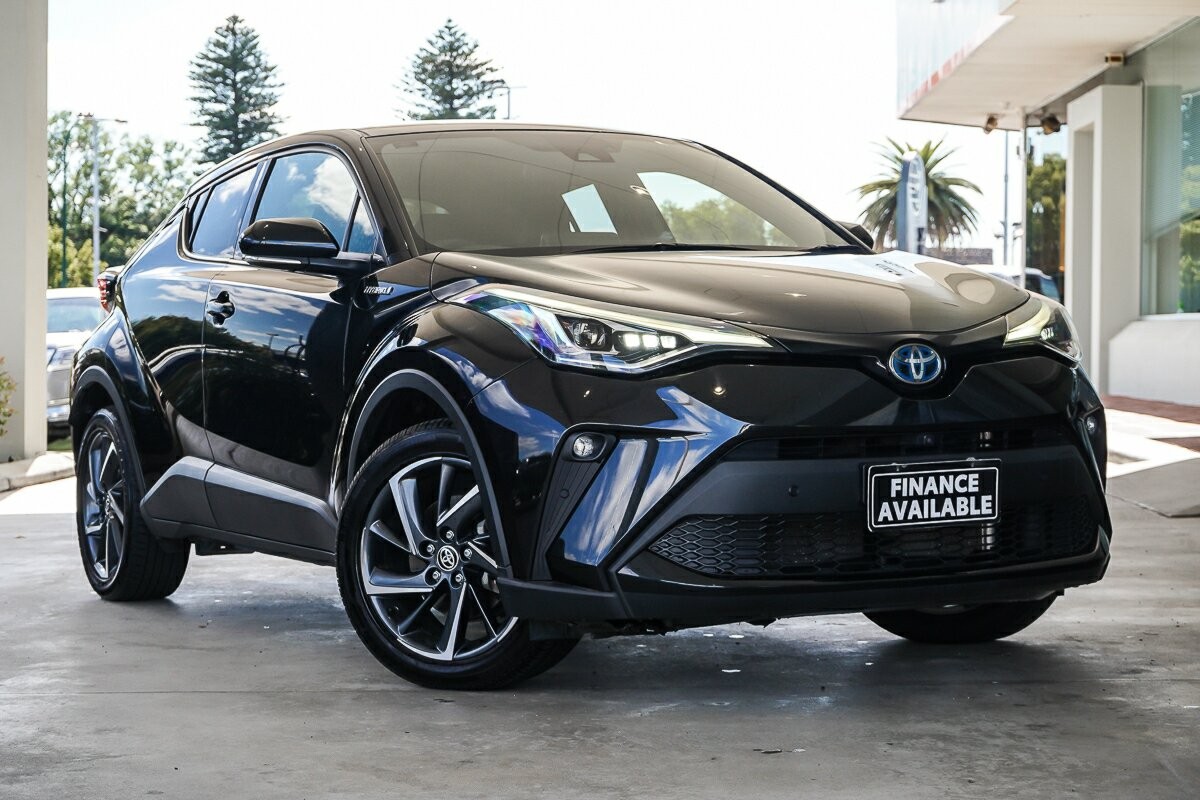 Toyota C-hr image 1