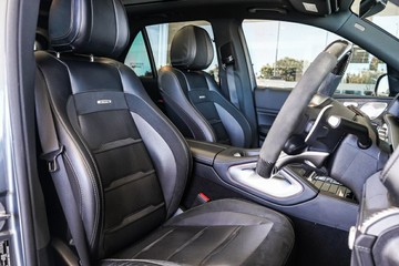 https://vehicle-cdn.autoleague.cloud/31373_U309722_17.jpg