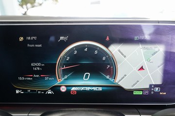https://vehicle-cdn.autoleague.cloud/31373_U309722_18.jpg