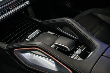 https://vehicle-cdn.autoleague.cloud/31373_U309722_29.jpg