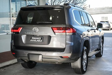 https://vehicle-cdn.autoleague.cloud/31373_U309723_8.jpg
