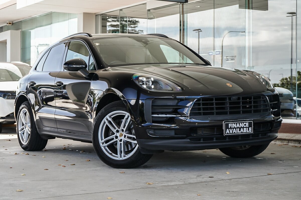 Porsche Macan image 1