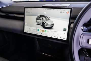 https://vehicle-cdn.autoleague.cloud/31373_U309730_17.jpg