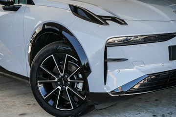 https://vehicle-cdn.autoleague.cloud/31373_U309730_2.jpg