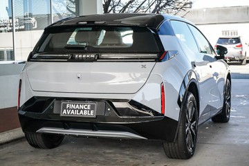 https://vehicle-cdn.autoleague.cloud/31373_U309730_8.jpg