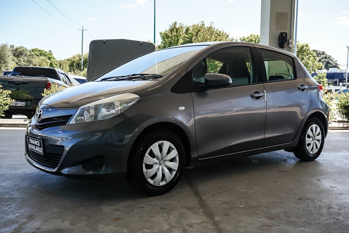 Toyota Yaris image 4